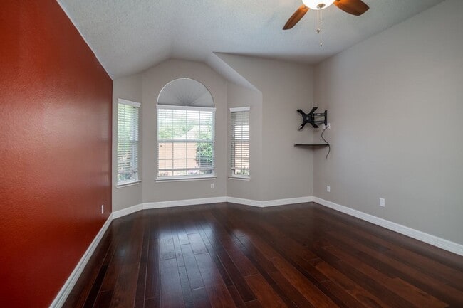 Building Photo - COMING SOON! GORGEOUS 4 BEDROOM HOME LOCATED IN ALLEN TEXAS!