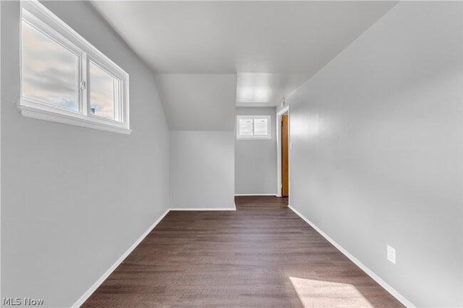 Building Photo - 17401 Wayne Dr