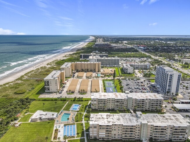 Building Photo - 2020 N Atlantic Ave