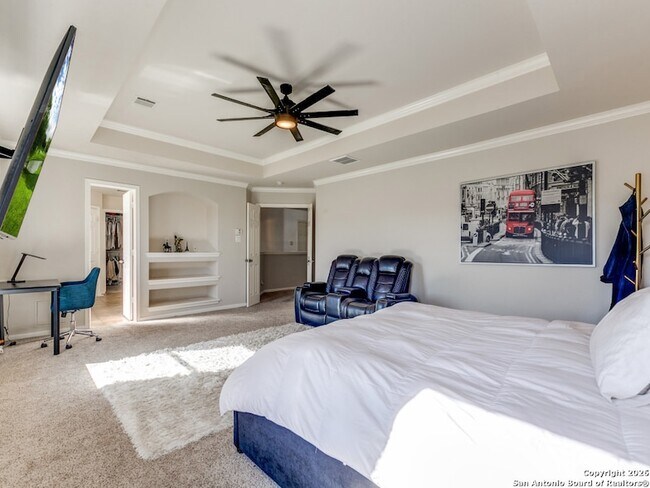 Building Photo - 8514 Espanola Dr