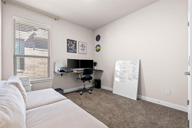 Building Photo - 5505 Cypress Pt Dr