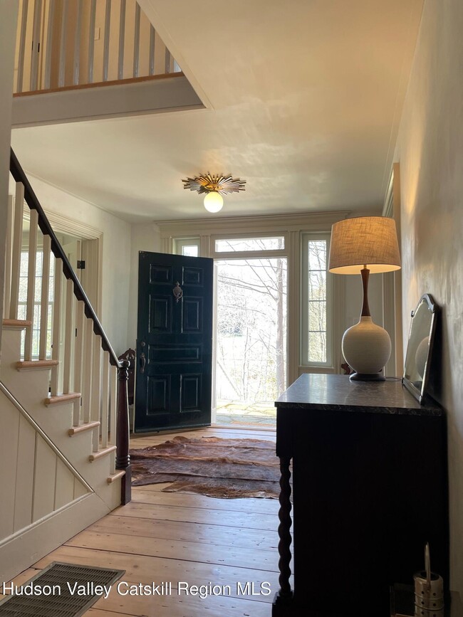 Building Photo - 416 Hapeman Hill Rd