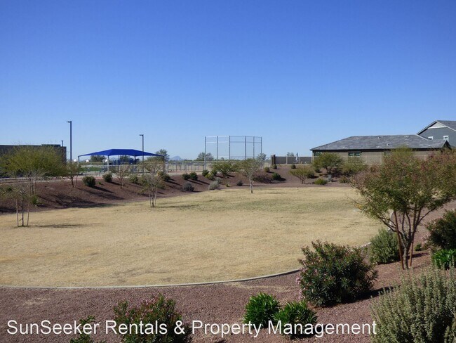 Building Photo - 3 br, 2 bath House - 20228 W Mesquite Dr