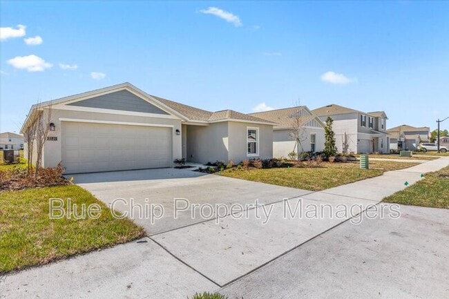 Building Photo - 5131 Magnolia Palm Dr