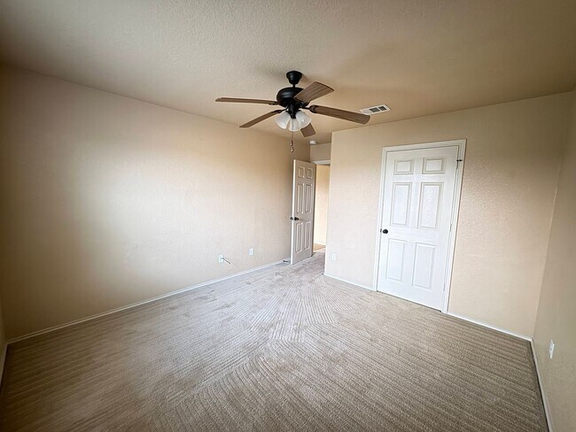 Building Photo - 3100 Rockwall Dr