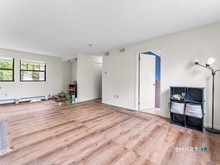 Building Photo - 3 Clemens Ct