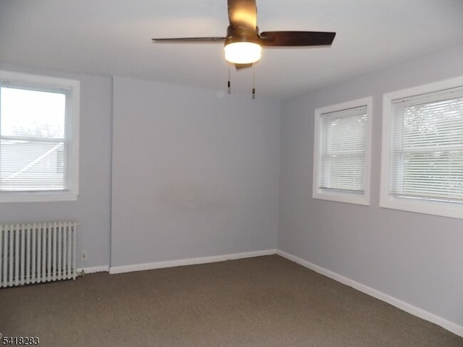 Building Photo - 18 Mandeville Ave