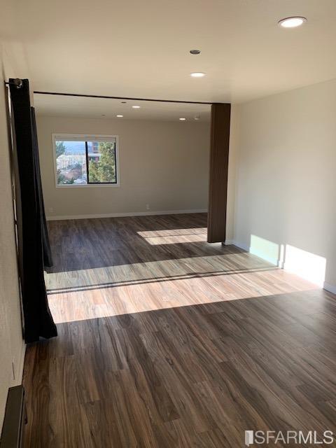 Building Photo - 1090 Main St