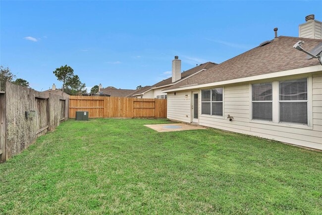 Building Photo - 24615 Tribeca Ln