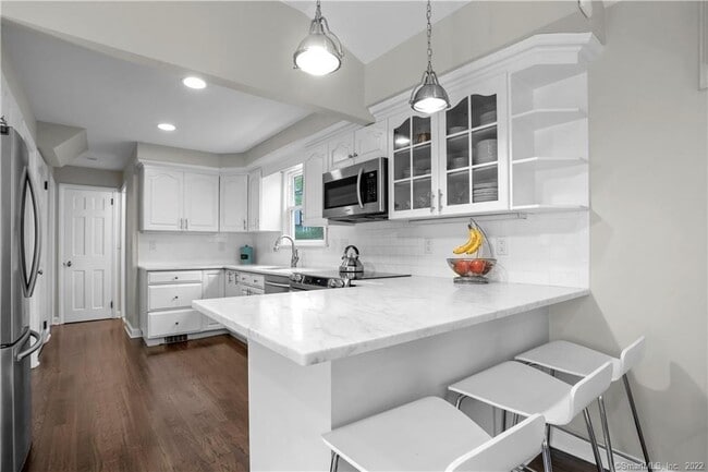 Building Photo - 80 Ridgewood Ave