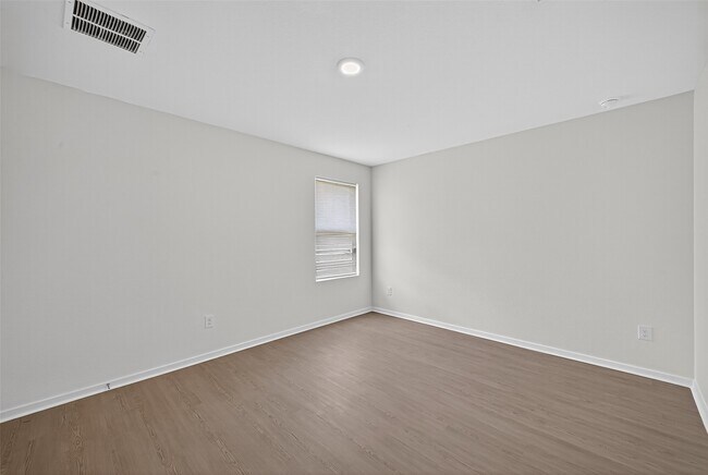 Building Photo - 6818 Eastern Cottonwood Ln