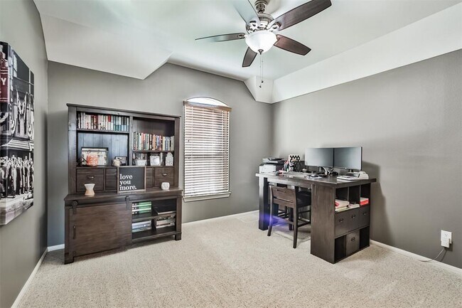 Building Photo - 2802 Kestrel Trace Ln