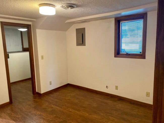 Building Photo - 1403 Avenue C