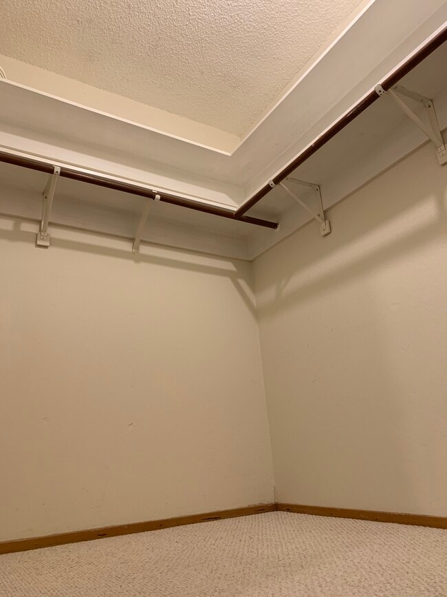 Bedroom Walk-in Closet - 280 Lee St