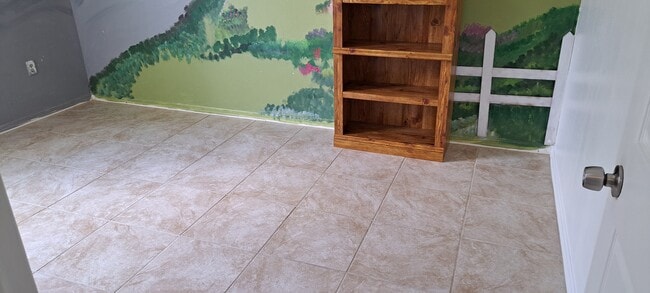 Building Photo - 1117 Sexton Rd SW