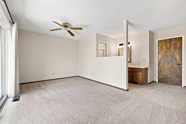 Building Photo - 239 Monte Vista Ave