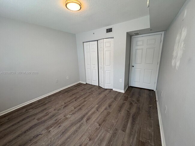 Building Photo - 15410 SW 284th St