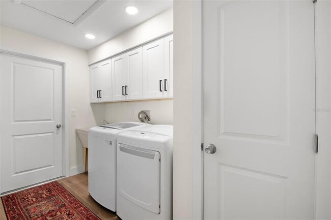 Building Photo - 3145 Sandy Ridge Dr