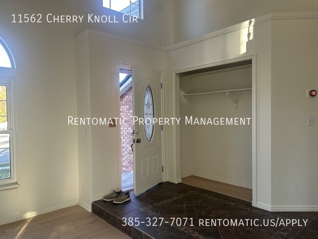 Building Photo - 11562 Cherry Knoll Cir