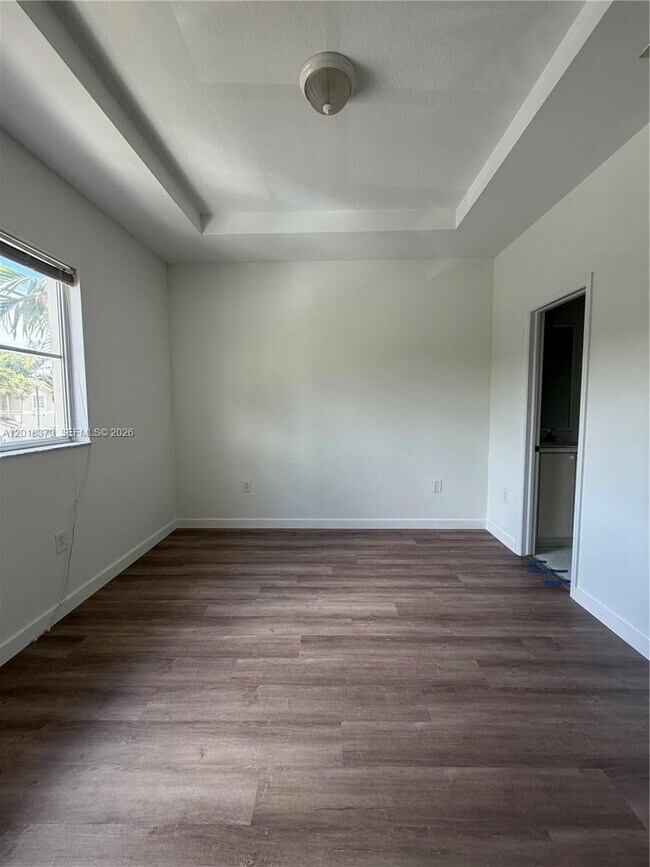 Building Photo - 10777 NW 84th Ln