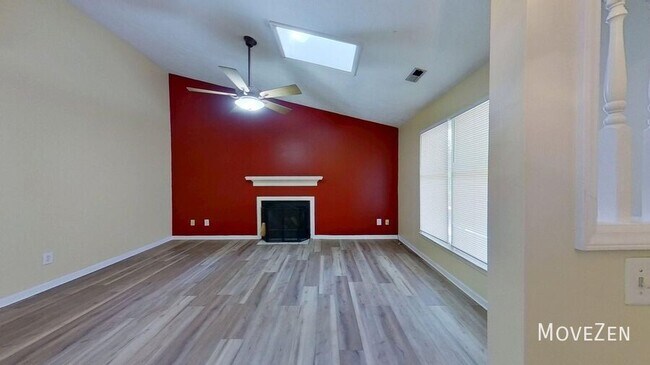 Building Photo - 307 Birds Nest Ct
