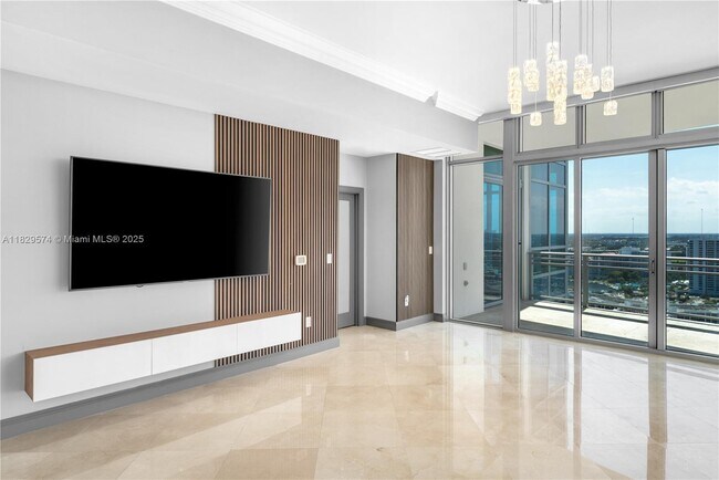 Building Photo - 3535 S Ocean Dr