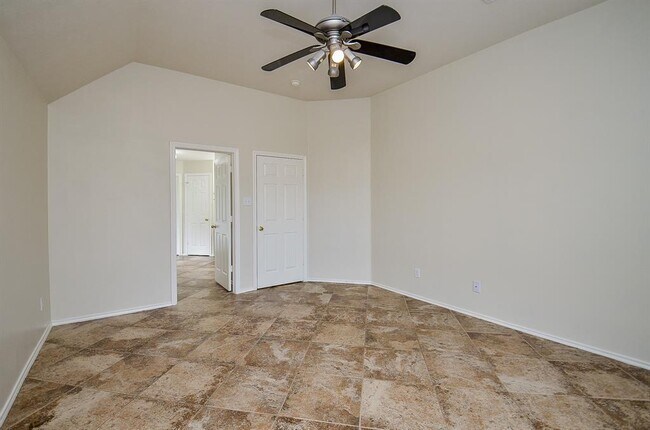Building Photo - 3268 Jessica Ct