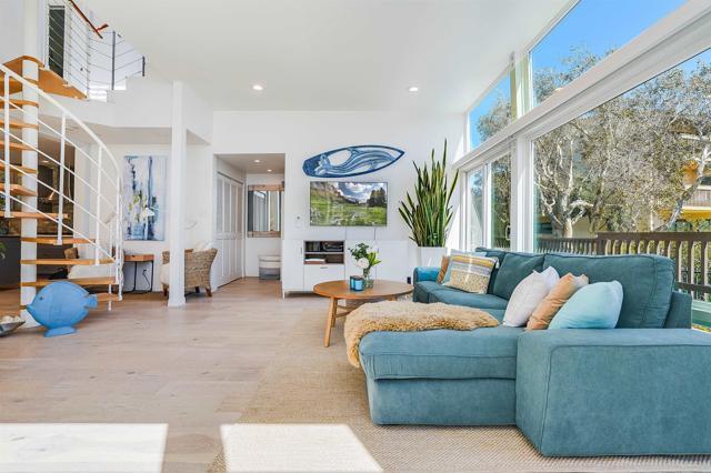 Building Photo - 325 S Sierra Ave