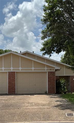 Primary Photo - 11915 Metmora Ct