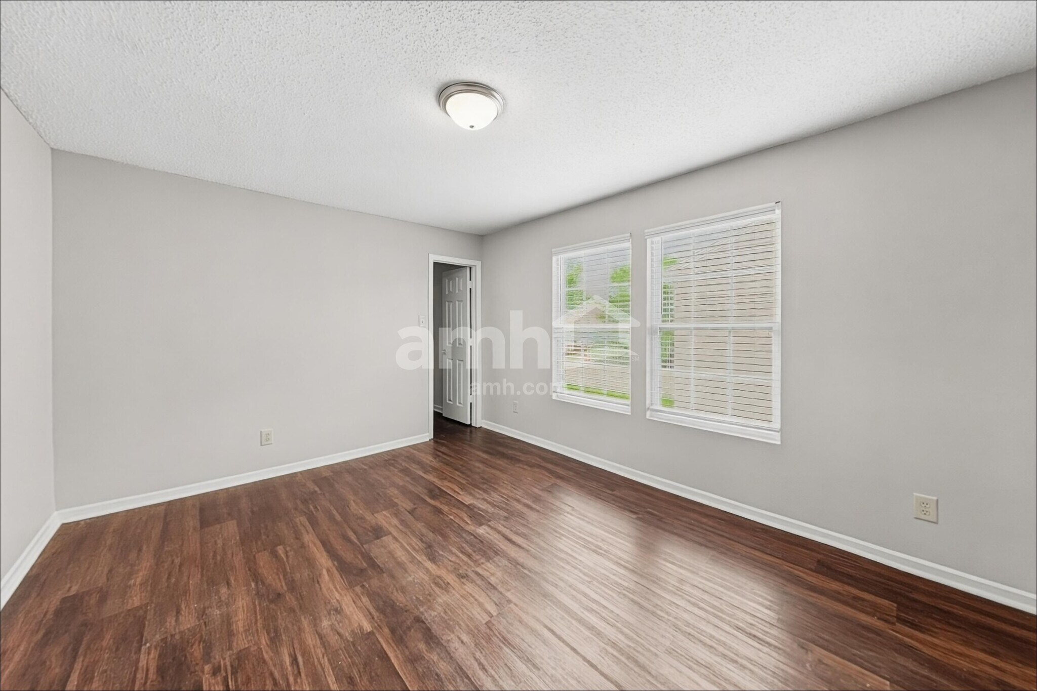 Building Photo - 2945 Sentiment Ln