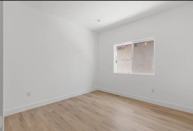 Building Photo - 11666 Magnolia St