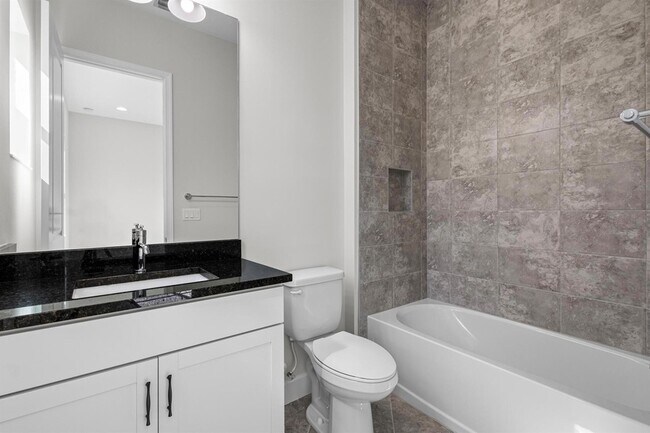 Building Photo - 14200 Lacebark