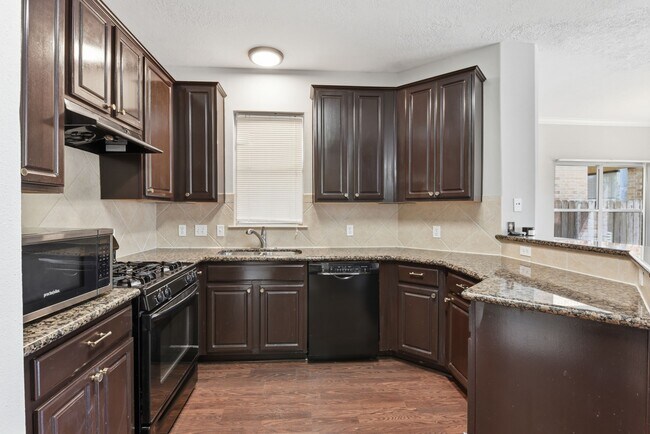 Building Photo - 5227 Brinkman Ct