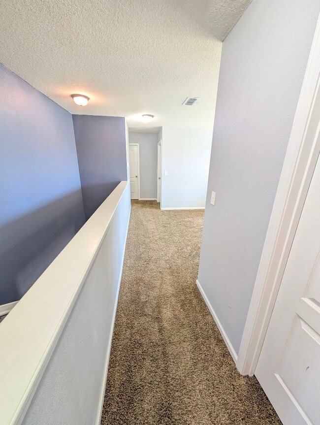 Building Photo - Spacious 5 Bedroom, 3 Bathroom Home with Flex Room, Loft & Pond View