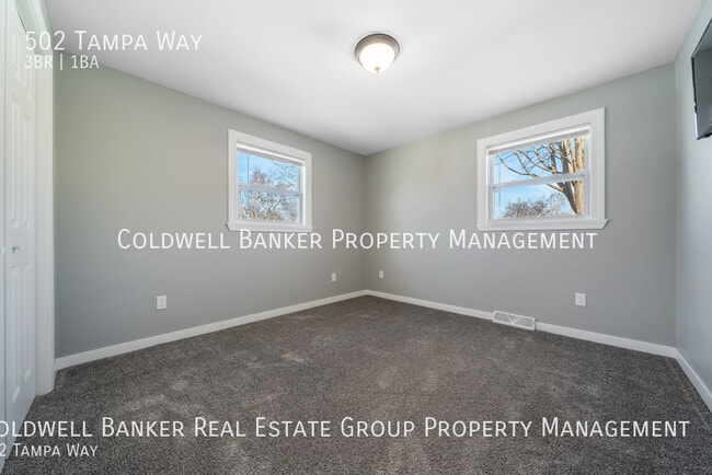 Building Photo - 502 Tampa Way