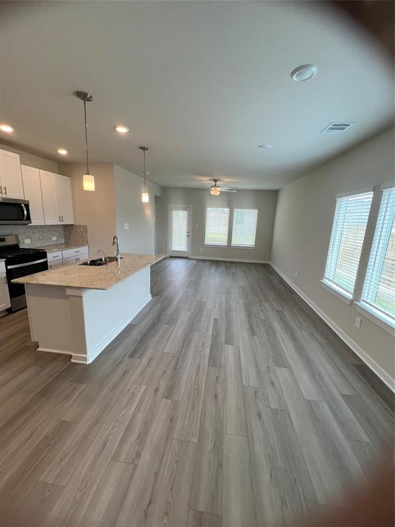 Building Photo - 1722 Cayden Oak Ln