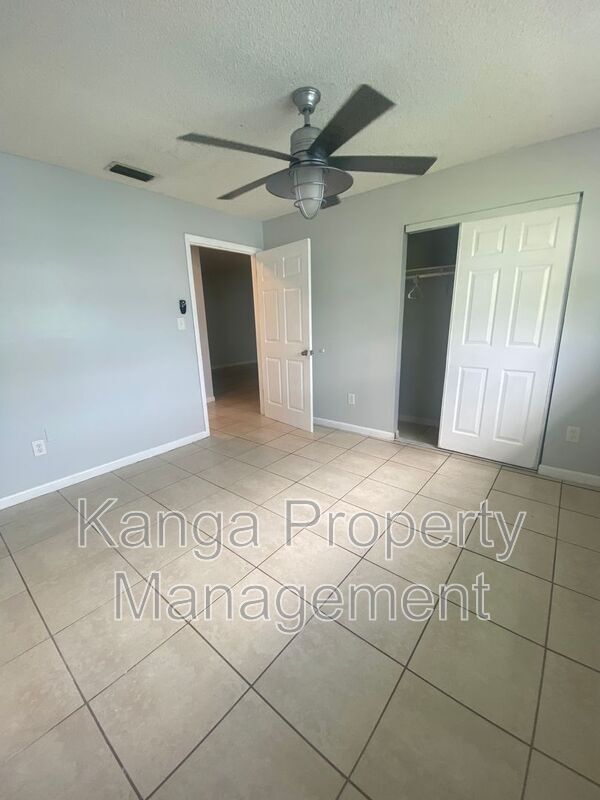 Building Photo - 3206 Louisiana Ave