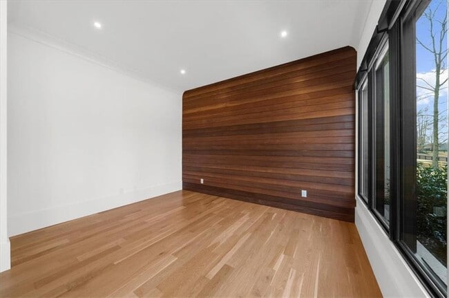 Building Photo - 2386 Trinity Church Rd