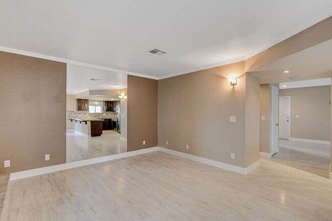 Building Photo - Beautiful Summerlin Home! Hills Neighborho...