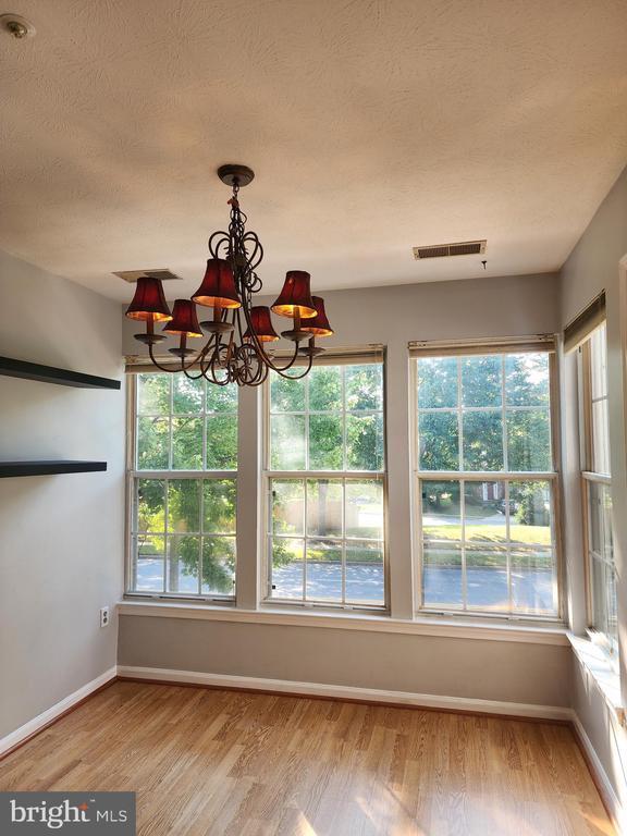 Building Photo - 613 Himes Ave