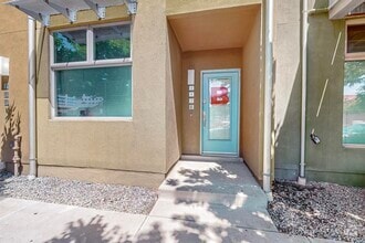 Building Photo - 343 Platinum St SW