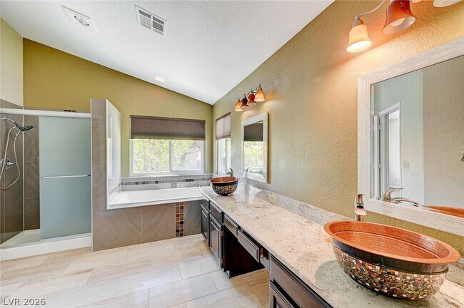 Building Photo - 2733 Brookstone Ct