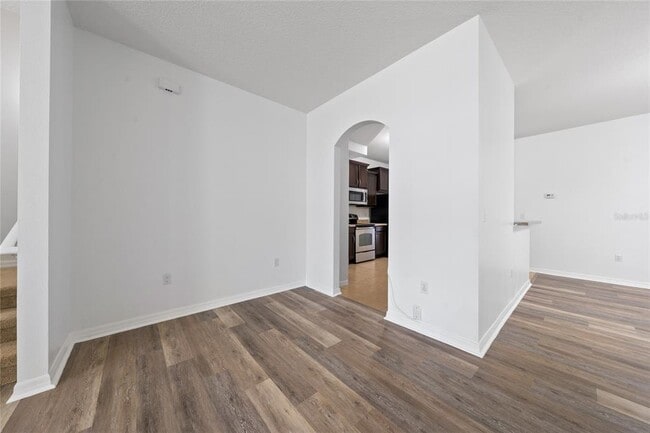 Building Photo - 1704 Buckeye Falls Way