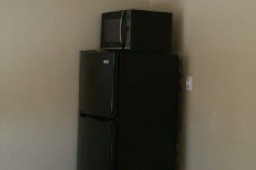 Building Photo - 2842 Van Buren St