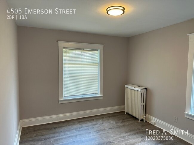 Building Photo - 4505 Emerson St