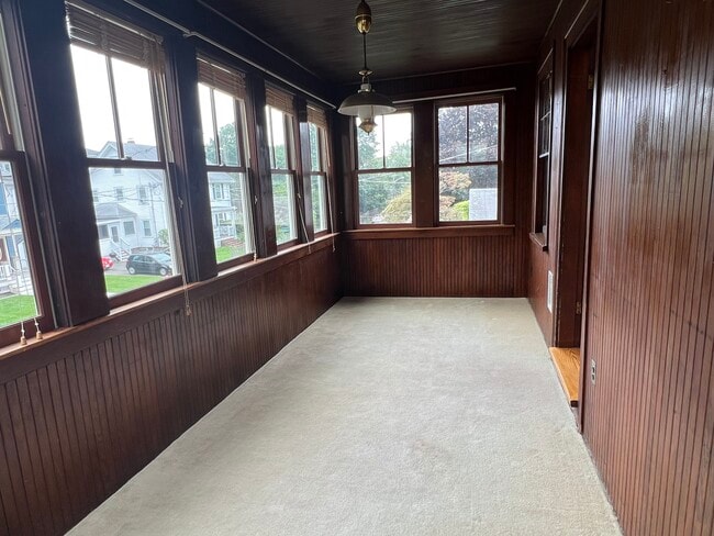 Enclosed Heated/Cooled Front Porch - 7 Fairfield St