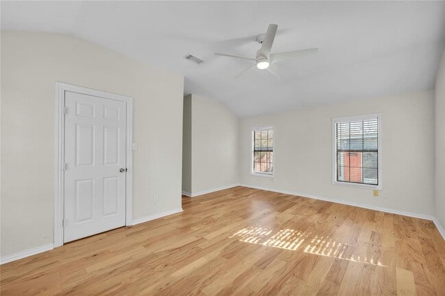 Building Photo - 2403 S 3rd St