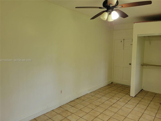 Building Photo - 7101 NW 24th St