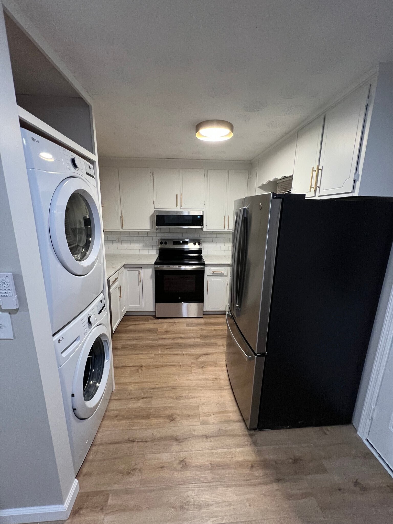 Building Photo - 5318 Howery Rd