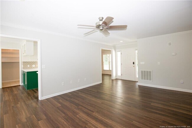 Building Photo - 184 Olde Farm Rd